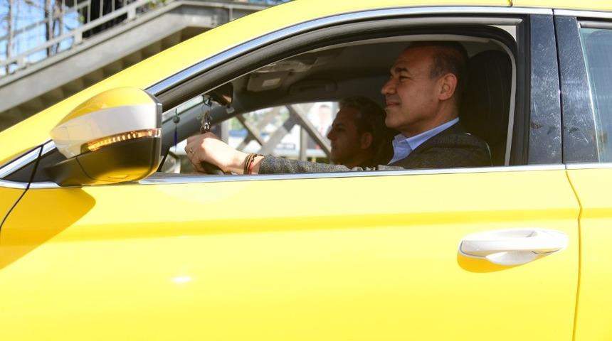 Adana&rsquo;da taksi duraklarının niteliği ve sayısı artacak