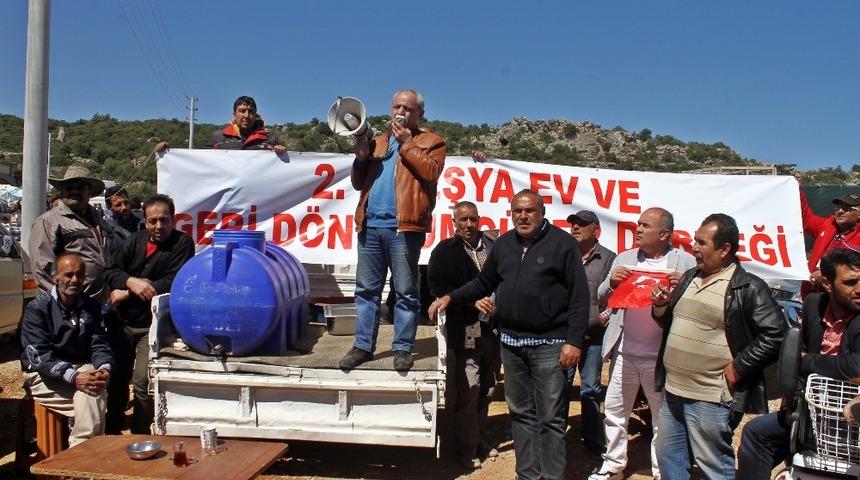 Geri D&ouml;n&uuml;ş&uuml;mc&uuml;lerden T&uuml;rel&rsquo;e destek