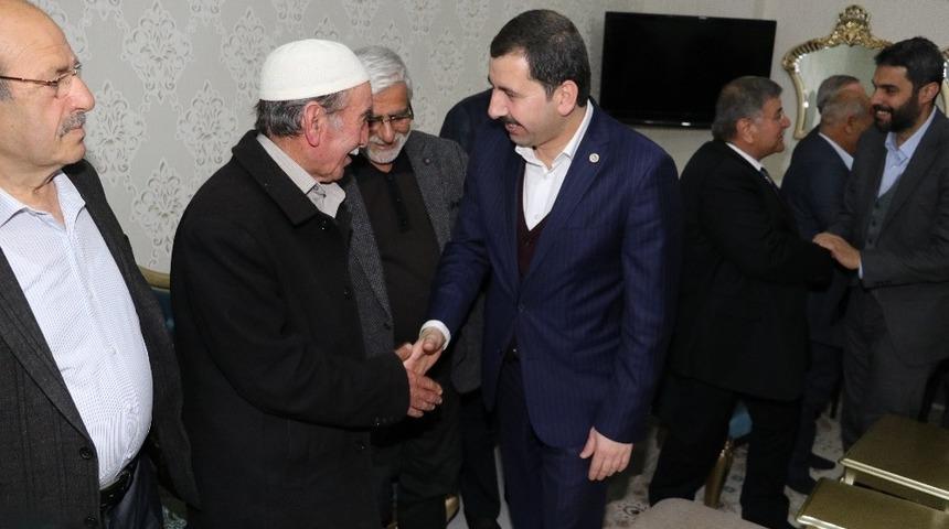 Baydilli ev toplantilarini sürdürüyor