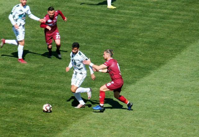 TFF 2. Lig: Bandırmaspor Baltok: 3 - Konya Anadolu Selçukspor: 3