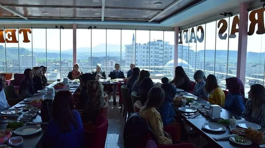 Kozluk Müftlüğü, üniversite öğrencileri ile buluştu