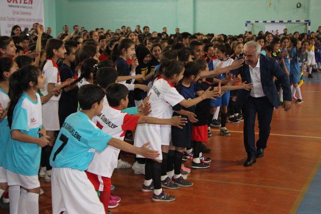 Şırnak'ta Geleneksel Çocuk Oyunları Ligi başladı