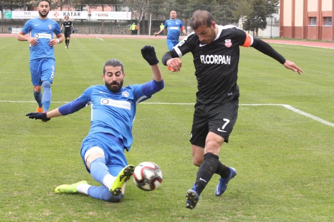 TFF 2. Lig: Kastamonuspor 1966: 2 - Sarıyer: 0