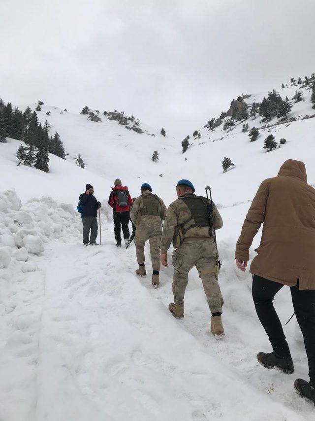 Keş Dağı'nda Yazıcıoğlu'nu andılar