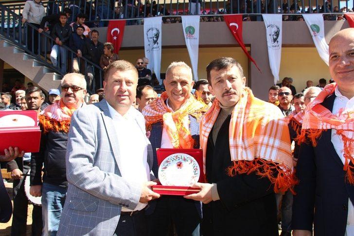 Yeni hipodromdaki yarışlarda bir ilk yaşandı G4