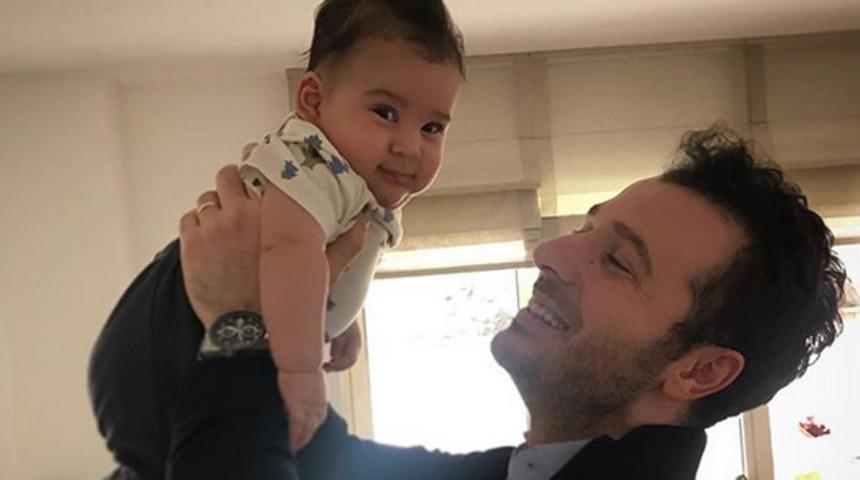 Azra Akın paylaştı 'Kalbimi &ccedil;alan iki adam'