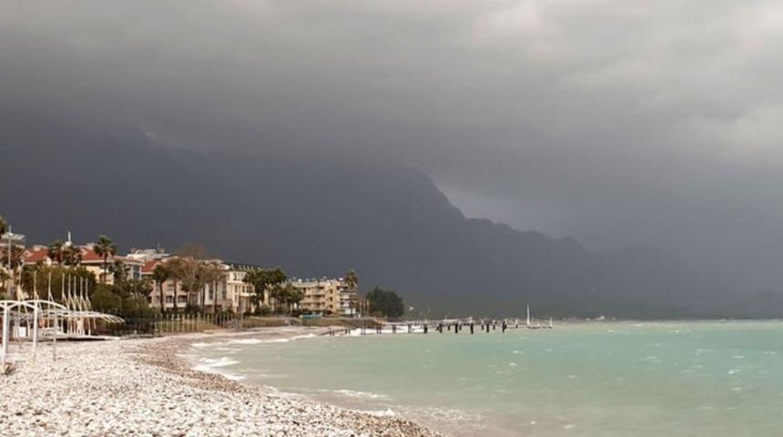 Meteoroloji'den sağanak ve fırtına uyarısı (25 Mart havalar nasıl olacak?)