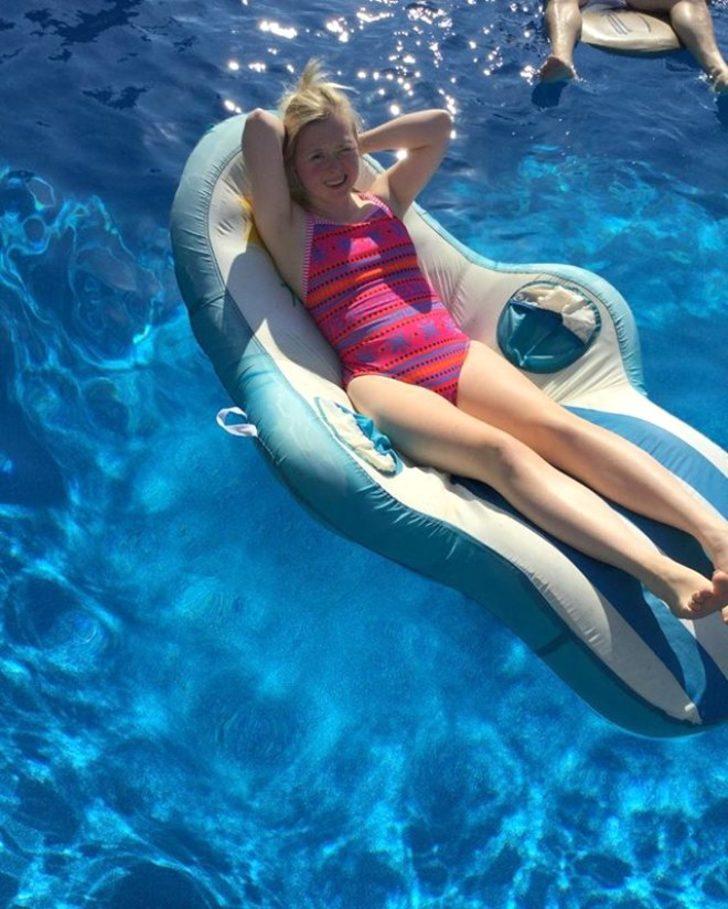 Asla normal bir hayatı olmayacağını söylediler, manken oldu G1