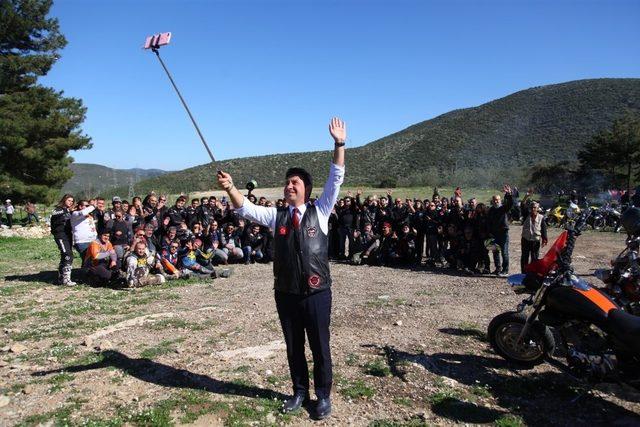 Ahmet Aras; “Bodrum trafiğini motosiklet ve bisikletçiler için yeniden düzenleyeceğiz”