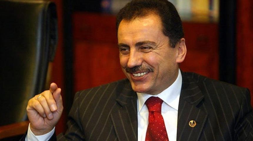 Başkan Alıcık, Yazıcıoğlu&rsquo;nu &ouml;l&uuml;m yıld&ouml;n&uuml;m&uuml;nde andı