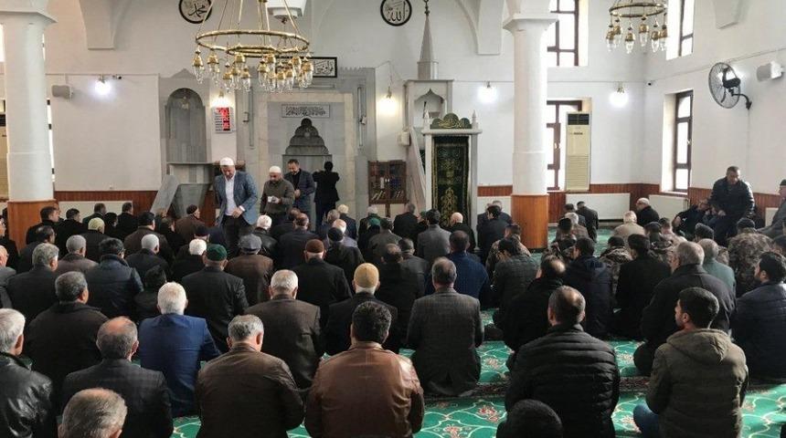 Muhsin Yazıcıoğlu i&ccedil;in mevlit okutuldu