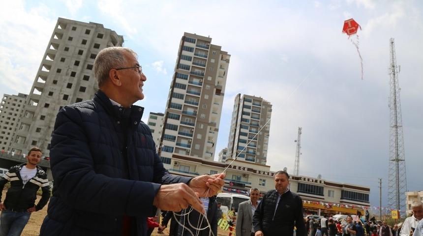 Mezitli Belediyesi Uçurtma Şenliği düzenledi