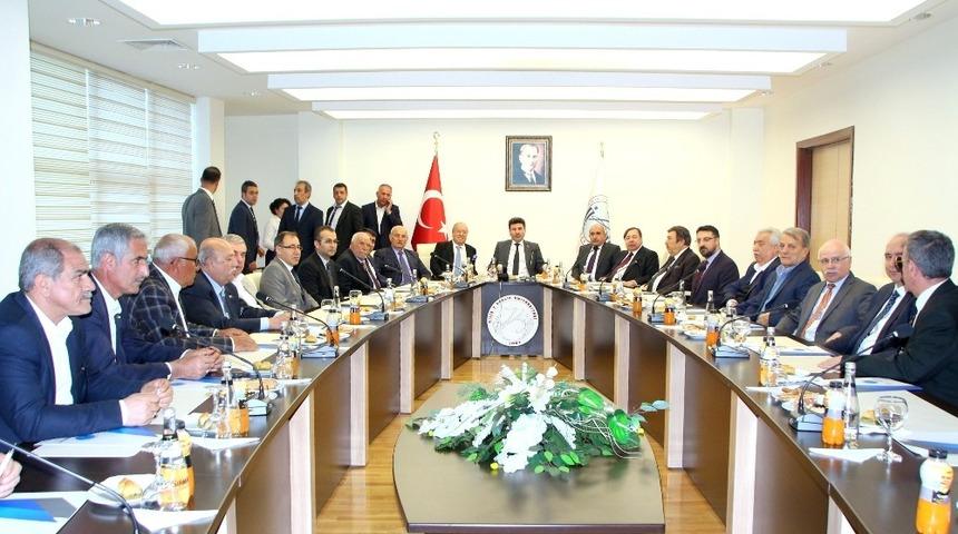 Kilis Vakfı&rsquo;ndan 7 Aralık &Uuml;niversitesi&rsquo;ne ziyaret