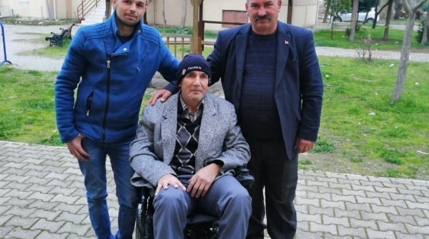 Ak&uuml;l&uuml; aracına Salihli Belediyesi ile kavuştu