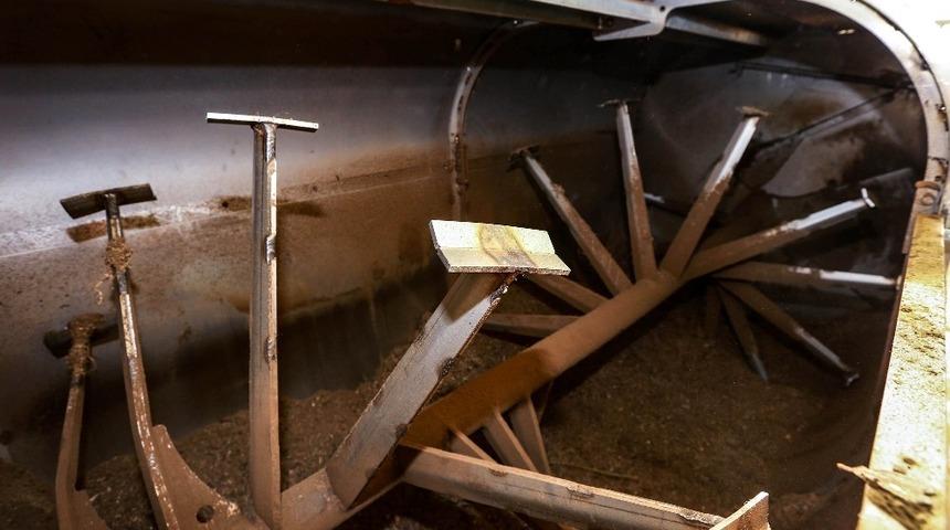 Yenimahalle çöpünü dönüştürüyor