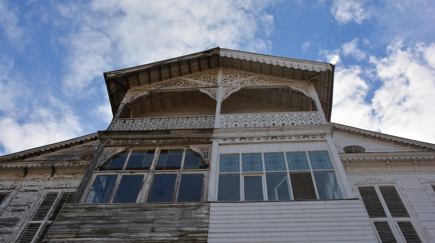 Heybeliada’yı tarihte yaşanmış gerçek hikayeleri ile keşfedin