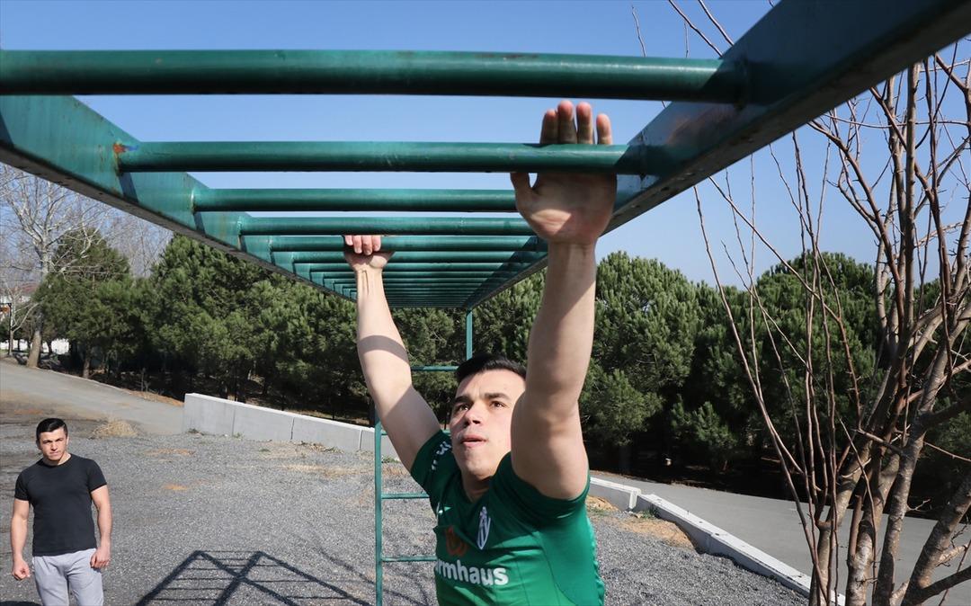 T&uuml;rkiye'nin polisleri bu okullarda yetişiyor 