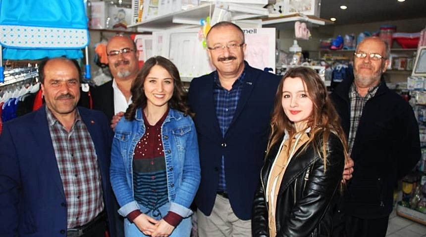 AK Partili Yılmaz: "Belediye gen&ccedil;lerimizin emrinde olacak"