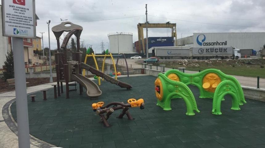 İzmit&rsquo;te şehitlerin adları parklarda yaşatılıyor