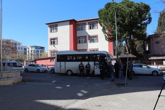 Yalova’da 107 Afgan mülteci yakalandı