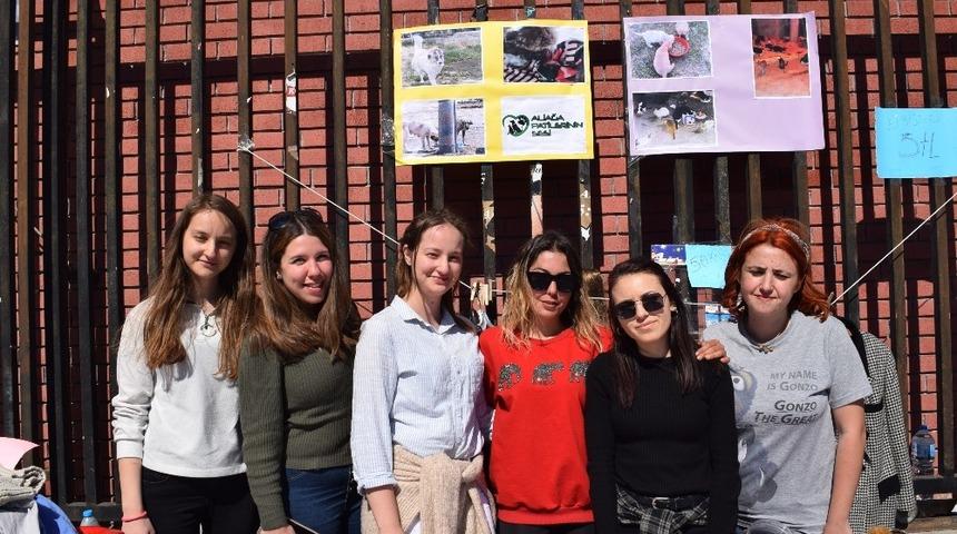 Aliağa&rsquo;da "patilerin sesi" oldular