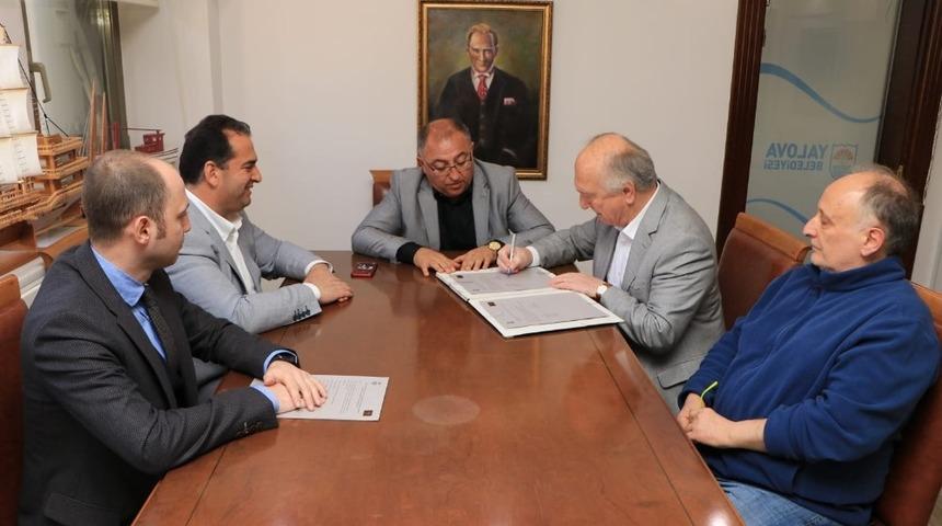 Yalovalı &ouml;ğrenciler İstanbul&rsquo;daki yuvalarına kavuşuyor