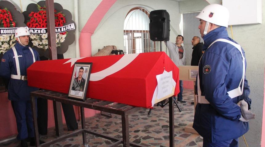 Kazada &ouml;len Uzman Onbaşı Enes Sertkaya, son yolculuğuna uğurlandı