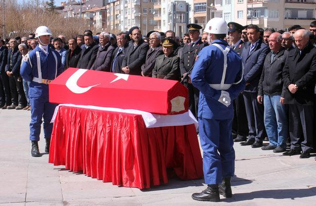 Kazada hayatını kaybeden uzman onbaşı, toprağa verildi