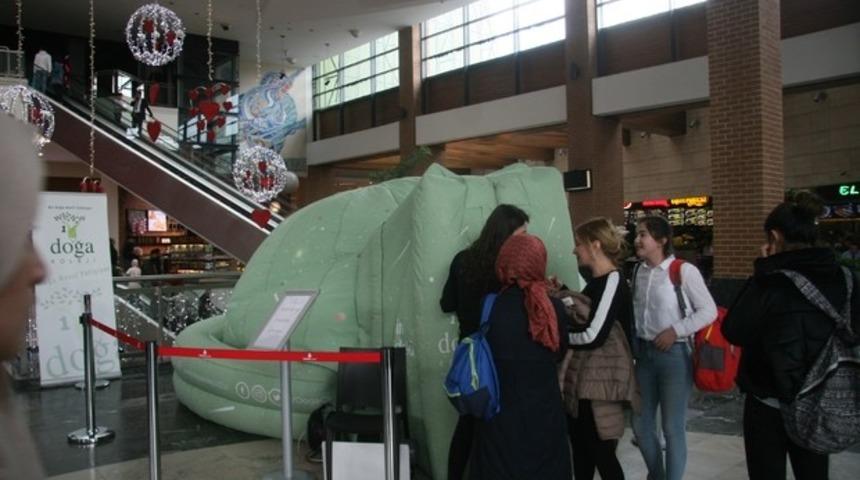 Minikler gök cisimlerini Forum Magnesia’da keşfetti