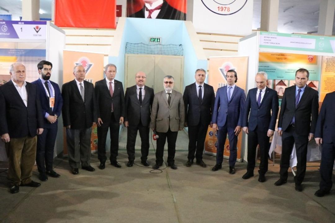 &Ouml;ğrenciler projelerini sergiledi