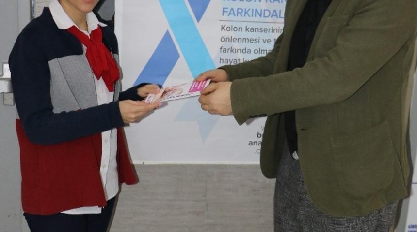 Hastaneden kolon kanserine farkındalık etkinliği