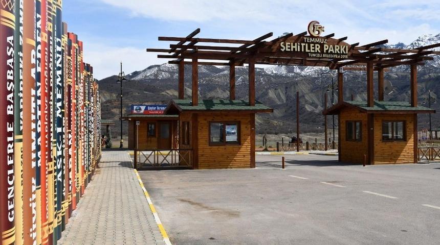 Tunceli&rsquo;ye, kitap dekorları ayrı bir g&uuml;zellik kattı