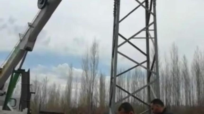 Sepet ters d&ouml;nmesi ile yaralanan iş&ccedil;ilerden 2&rsquo;sinin tedavisi s&uuml;r&uuml;yor