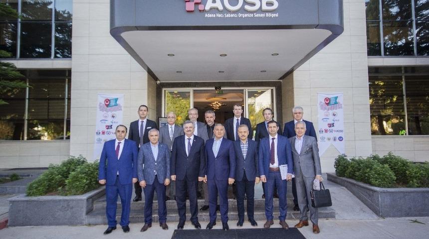 B&uuml;y&uuml;kdede: "Sanayicimizin yanındayız"