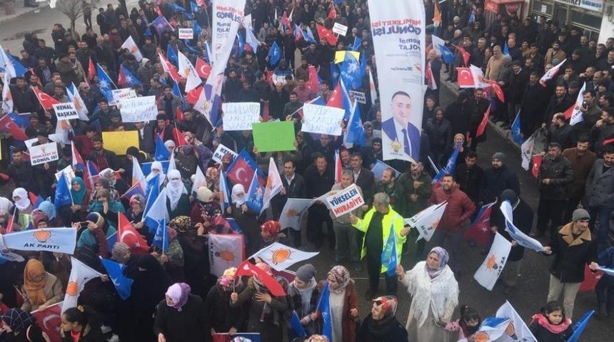 AK Parti&rsquo;li Kayat&uuml;rk&rsquo;&uuml;n se&ccedil;im &ccedil;alışması