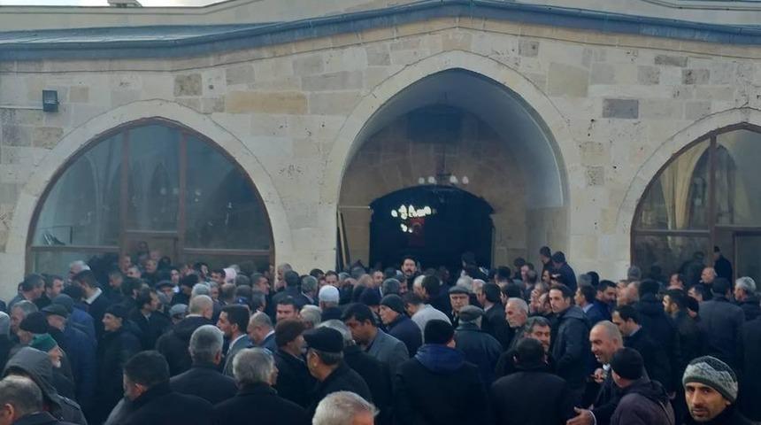 Hekimhanlılardan Avşar&rsquo;a sevgi seli