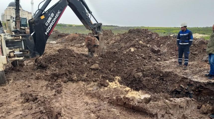 İzinsiz kazılar il&ccedil;eyi elektriksiz bıraktı