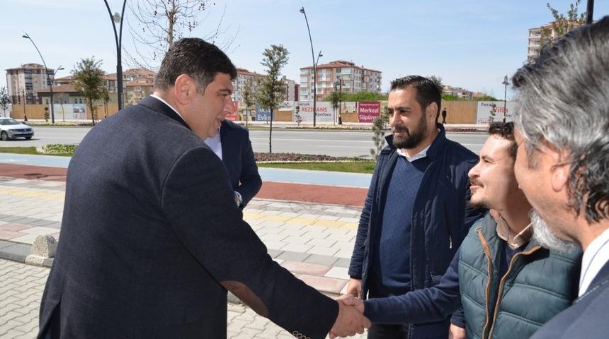 Parlak&rsquo;tan &lsquo;belediyede yolsuzluk var&rsquo; iddiası