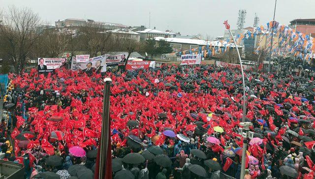 Erdoğan: HDP, İstiklal Marşı'mızın, bayrağımızın düşmanıdır (2)