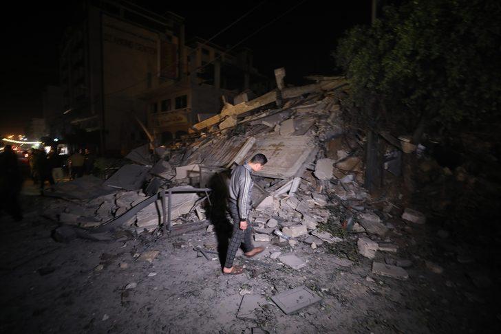 İsrail, Gazze'yi vurdu! Korkunç görüntüler G3