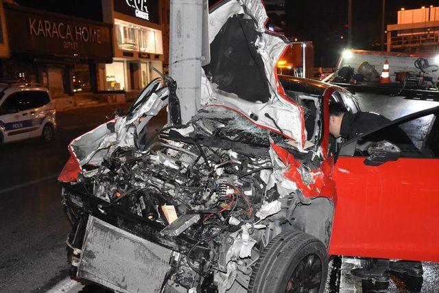 D-100 Karayolu'nda trafik kazası: 1'i polis, 3 yaralı