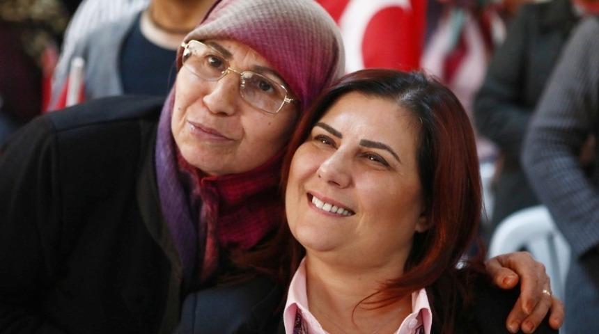 Başkan &Ccedil;er&ccedil;ioğlu İncirliovalılarla buluştu