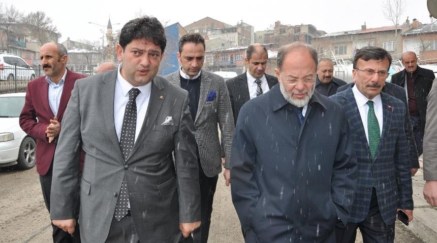 Akdağ&rsquo;dan, ETB Başkanı Hakan Oral&rsquo;a ziyaret