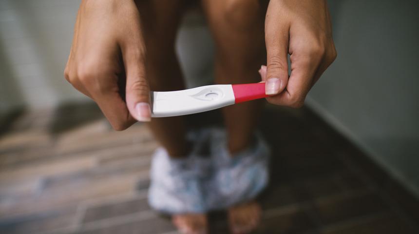 Pestisitli sebze-meyve t&uuml;keten kadınların &ccedil;ocuğu olmuyor!