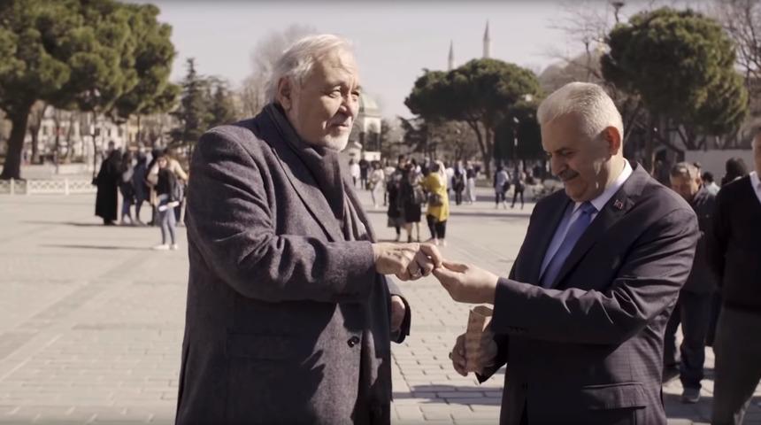 Yıldırım YouTube kanalı açtı: İlk konuğu İlber Ortaylı 