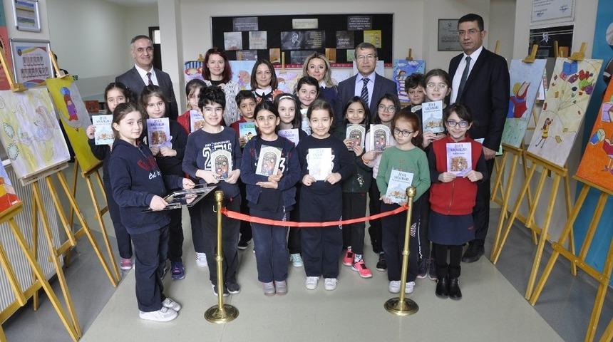 GKV&rsquo;liler kitap sevgisini resimlere yansıttı