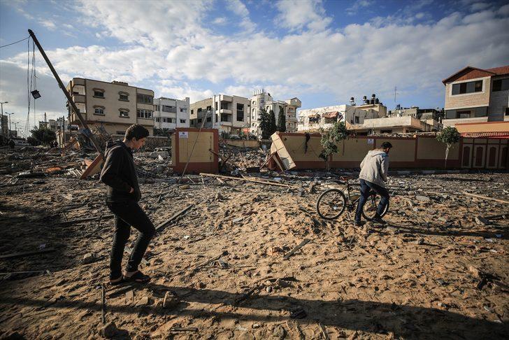 İsrail Hamas lideri Heniyye'nin ofisini vurdu  G5