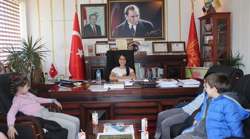 Öğrencilerden Kaymakam Yavuz’a ziyaret