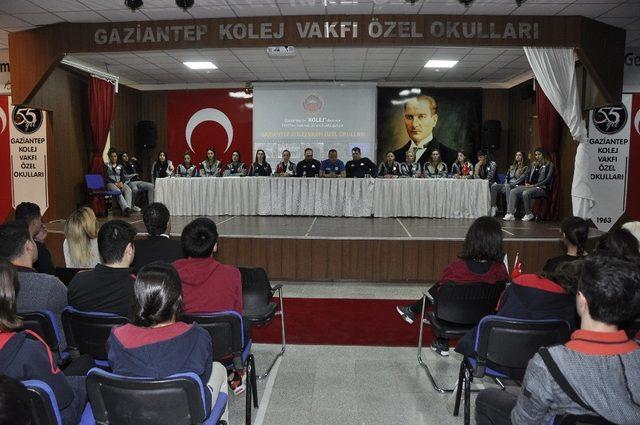 GKV’liler Merinos’un şampiyon bayan voleybol takımını ağırladı