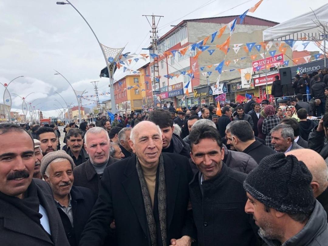 AK Parti&rsquo;li İrfan Kartal&rsquo;dan se&ccedil;im &ccedil;alışması